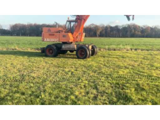 d6d524e4-ab32-4868-a61c-a65f1625b1f7.mp4