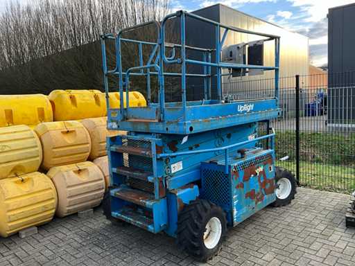 Aufrechte Luftplattform