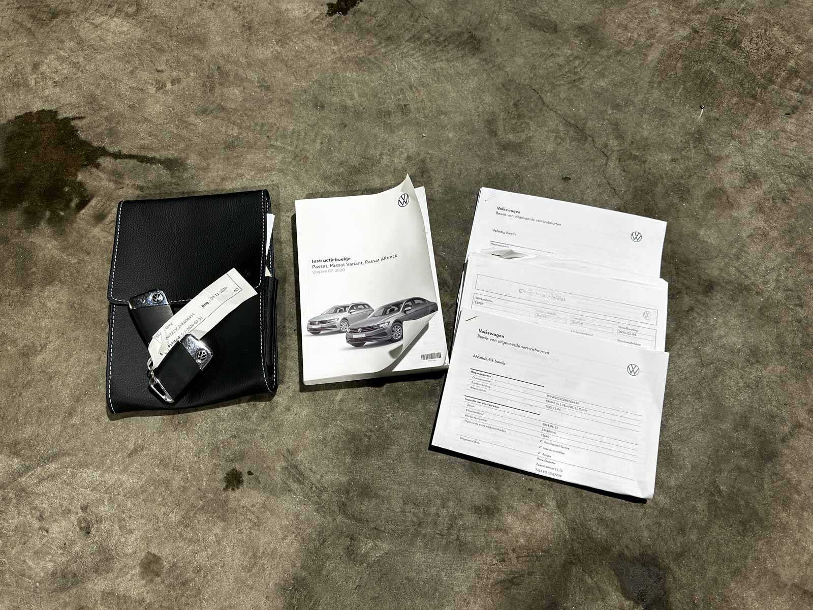 Volkswagen Passat Variant 1.5 TSI Business 150pk 2020 (Origineel-NL+1e eignaar), J-046-XK