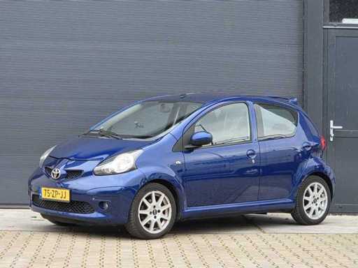 Toyota - 2008 - Aygo - 1.0-12V Sport - 75-ZP-JJ