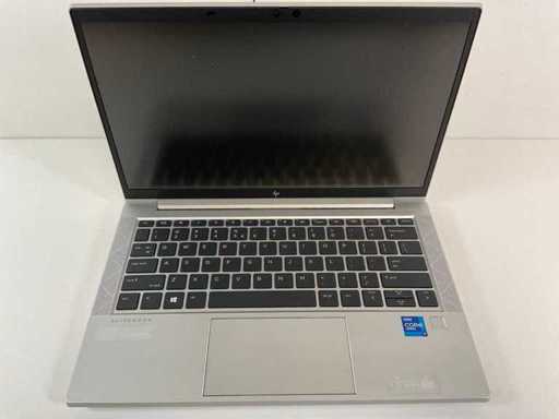 HP EliteBook 830 G8 13.3", Core(TM) i7 11ª generazione, 16 GB di RAM, 512 GB NVMe Laptop