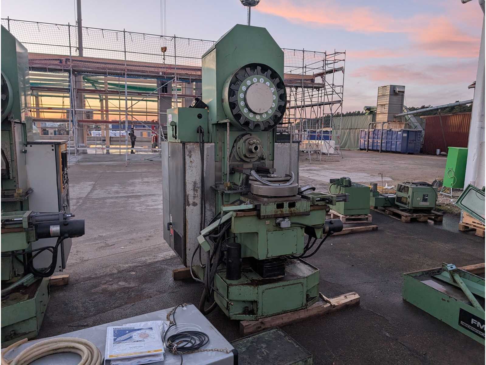 Horizontal Milling Machine