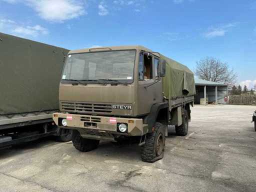 1987 Steyr 12M18 4x4 Army Vehicle