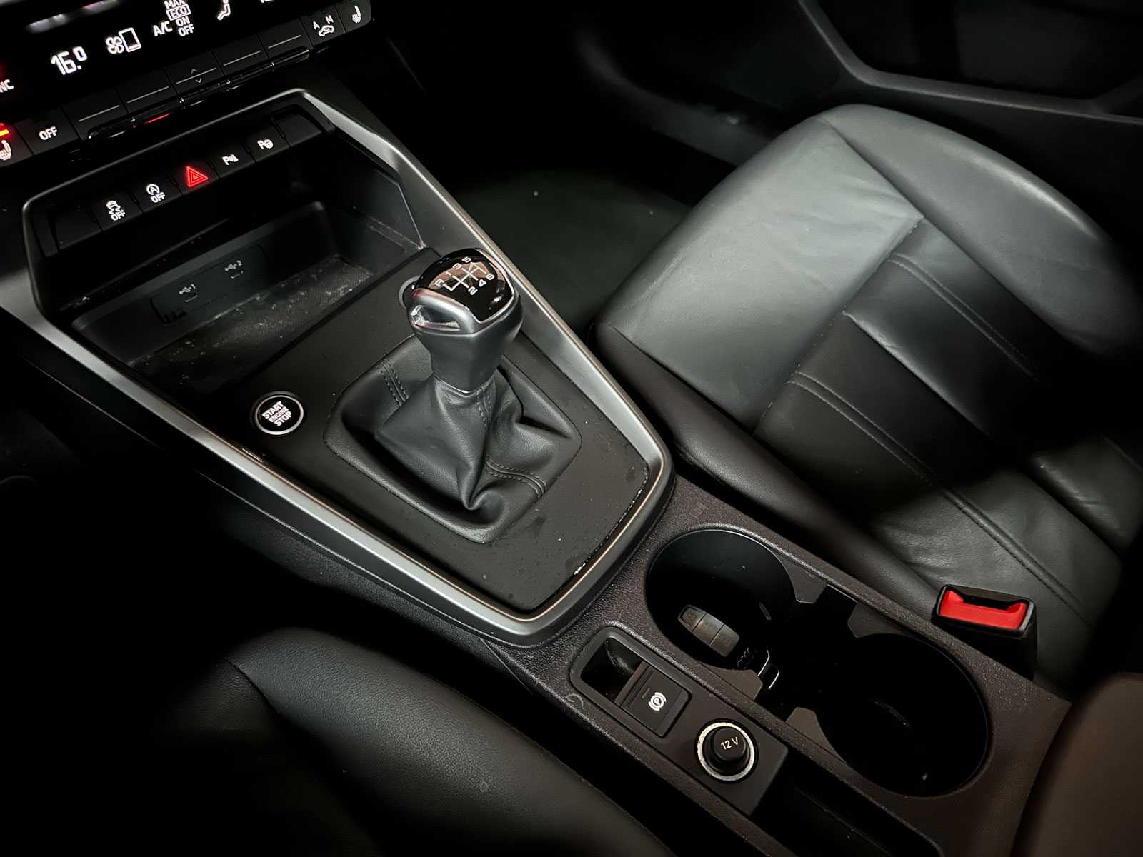 Audi A3 Limousine 30 TFSI S Edition 110pk 2021, Z-259-RT