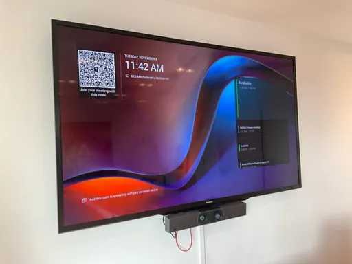 Sharp PN-Q901 90" Professional Display