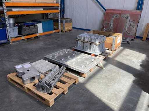 Halbprodukte und Formen