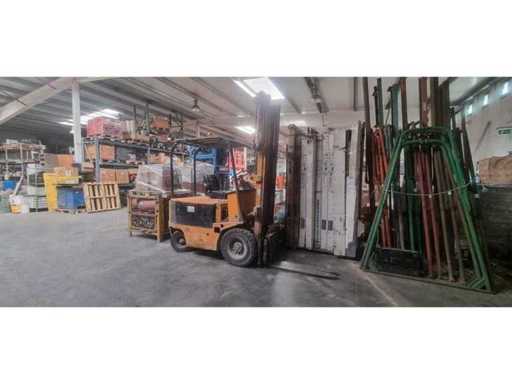 OM E20B Electric forklift