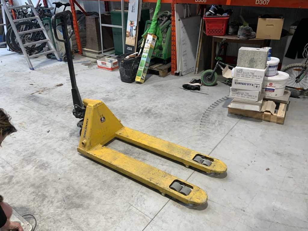2019 Total Source TRP007 Hand Hydraulic Pallet Truck