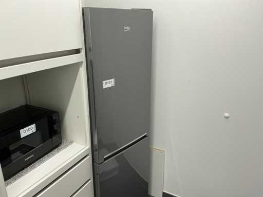 BEKO Type I fridge-freezer