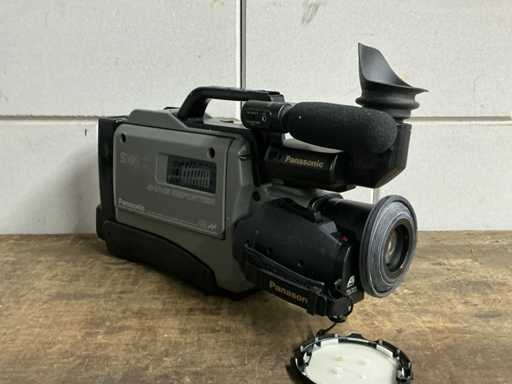 Caméra vidéo VHS Panasonic AG-455ME