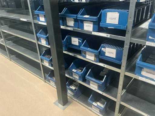 Série de quincaillerie, y compris des cadenas