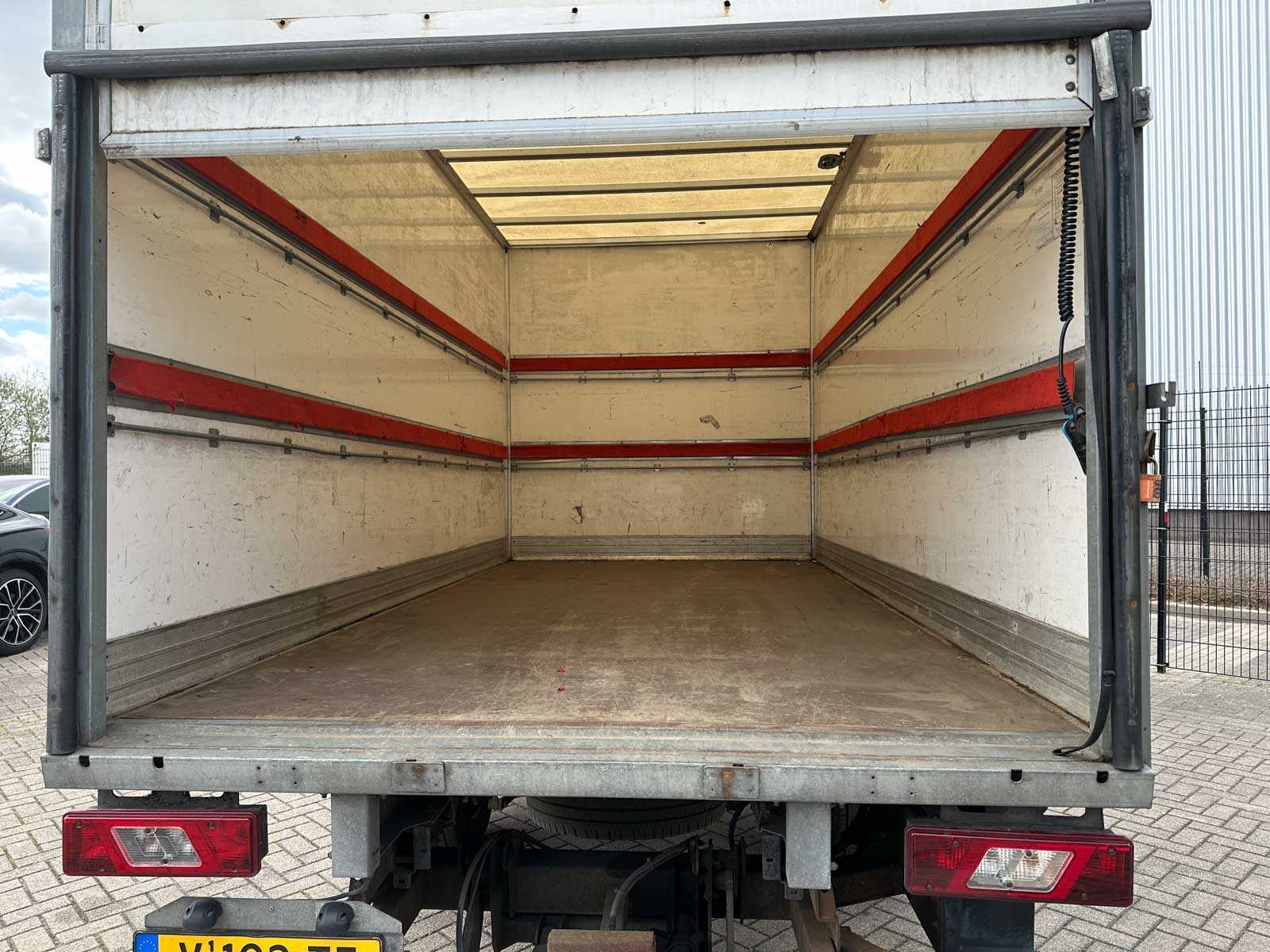 Ford Transit 350 2.2 TDCI L3H1 Am 125pk 2016, V-192-TF