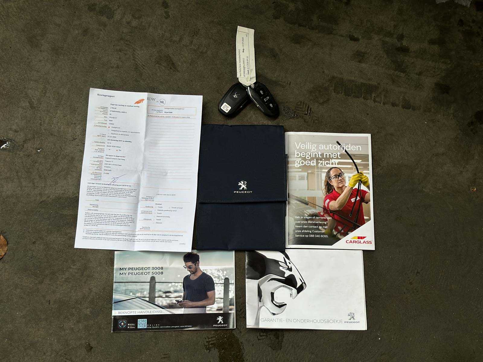 Peugeot 5008 1.2 PureTech Blue Lease GT-Line 131 PS 2020, J-762-BF