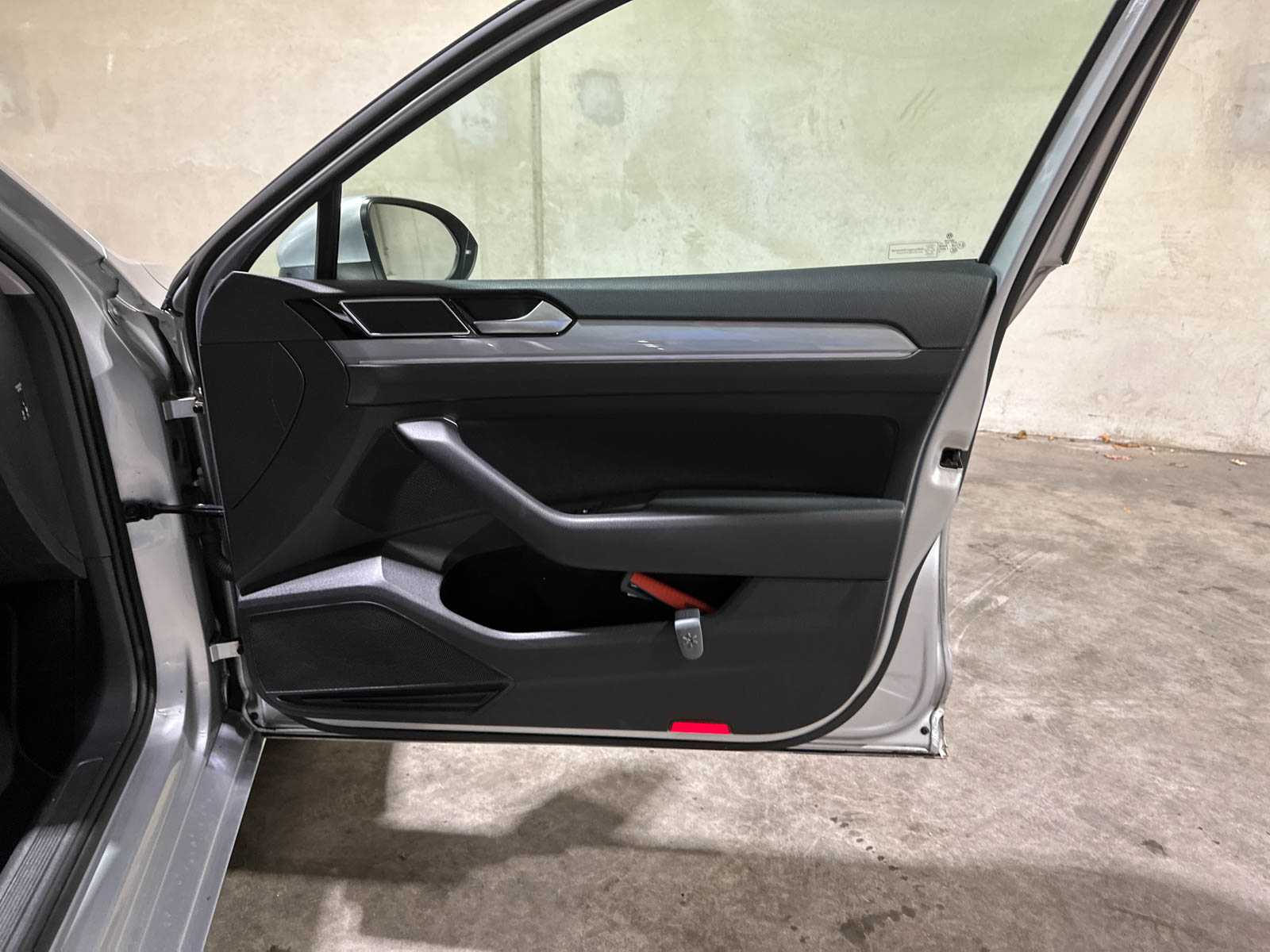 Volkswagen Passat Variant 1.5 TSI Comfort Business 7-DSG 150pk 2020 (Origineel-NL + 1 Eigenaar), H-063-TT