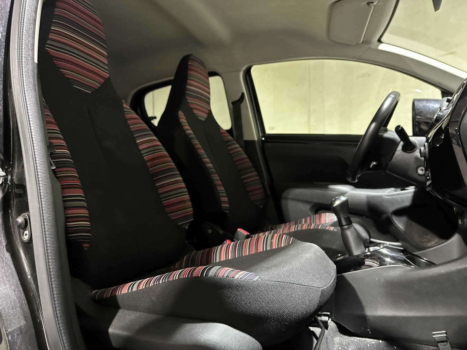 Citroen C1 1.0 VTi Feel 72pk 2020 (Origineel-NL + 1e eigenaar), H-148-BX