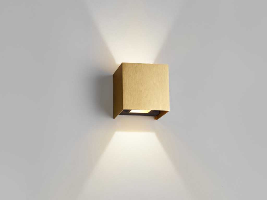 12 x Luminaires muraux Cube Motion Or
