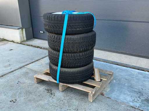 Ronal W300 Car Tire (4x)