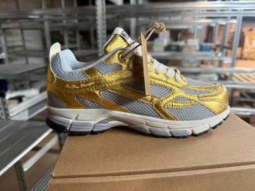 Die Mercer-Marke – Re-Run Pineapple – 38 (3x)