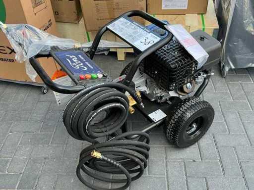 2025 Ford FPWG44T Pressure Washer