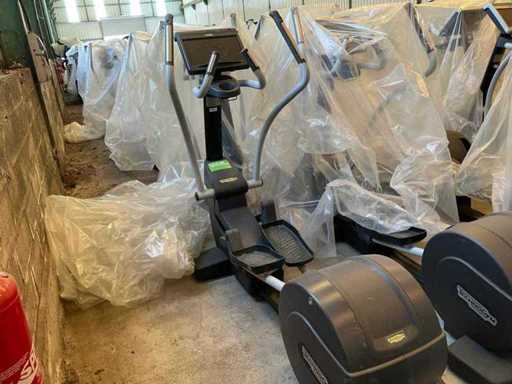 TECHNOGYM - Excite Synchro 1000 Unity 3 - Elliptical Trainer