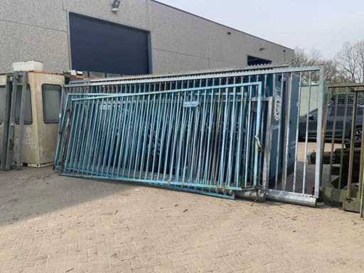 Elektryczna brama przesuwna Heras