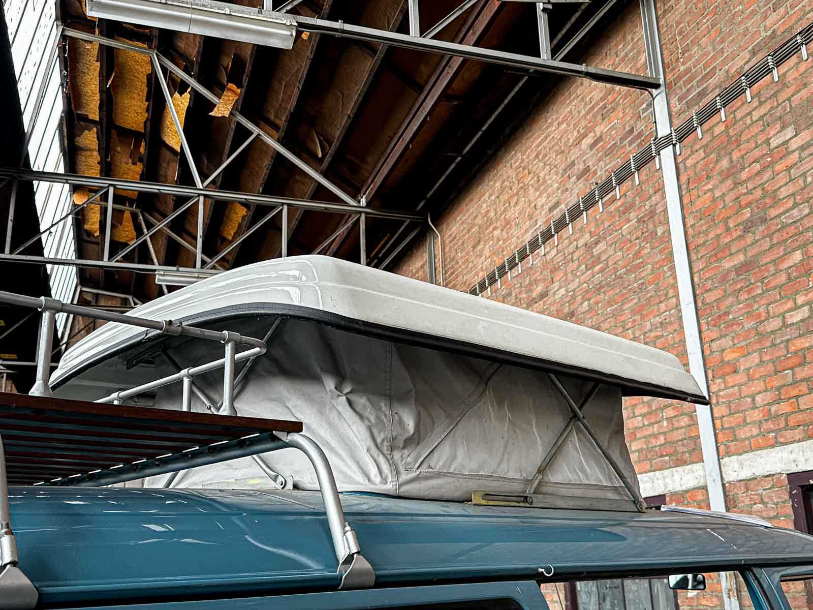 Volkswagen 23-517 Camper 1973, 07-YB-44