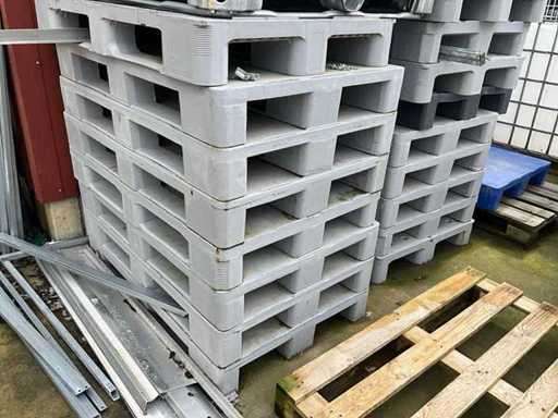 Plastic Pallet (30x)