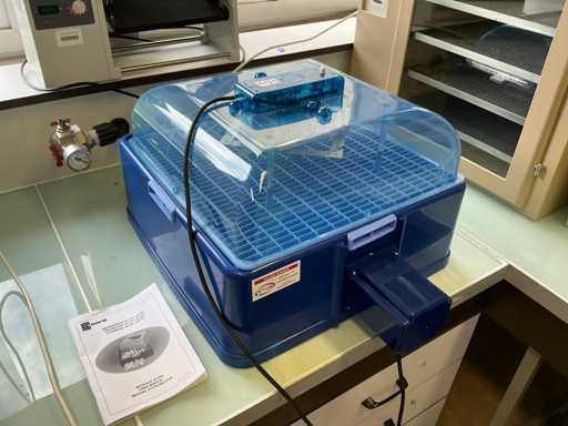 Corti AF-24 Incubator / Incubator