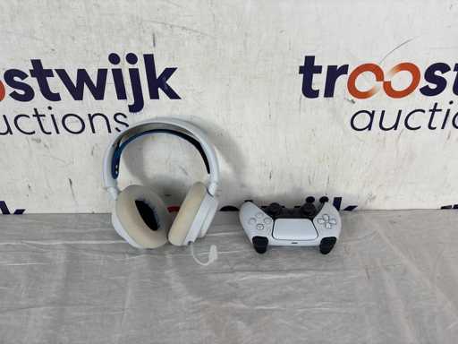 Sony DualSense – controller PS5 | SteelSeries Arctis Nova 7 – Cuffie da gaming