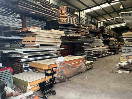 Grand lot de panneaux isolants