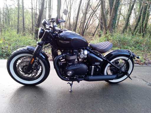 triumph - bobber 1200 - Motorfiets