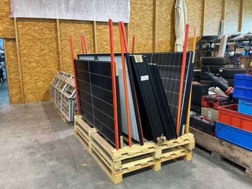 Trina,Axitec Mixed Lot of Solar Modules (15x)