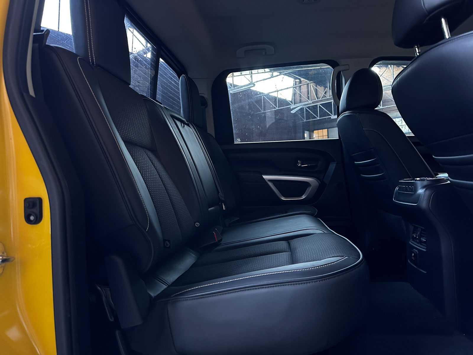 Nissan Titan PRO-4X 5.6 V8 396pk 2018