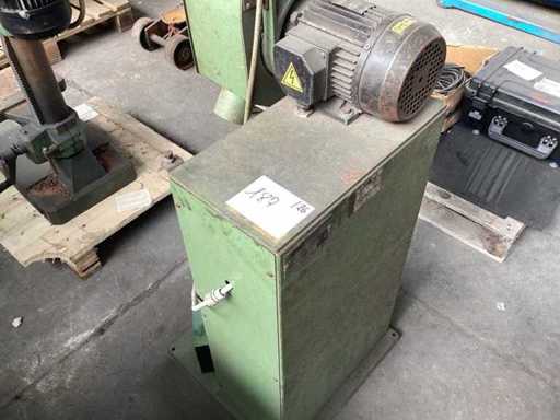 Metal belt sanding machine