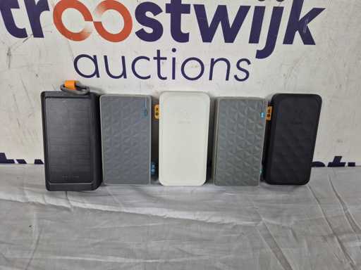 Diverse Powerbanks (5x)