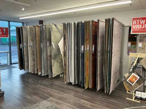 Rafturi pentru covoare