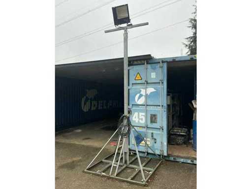 Halogenowa lampa robocza