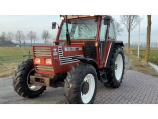 5e88adb6-b2c9-4675-a6b0-bce5490a6340.mp4