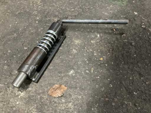 Sworzeń sprężynowy do łyżki mielonej (50x)