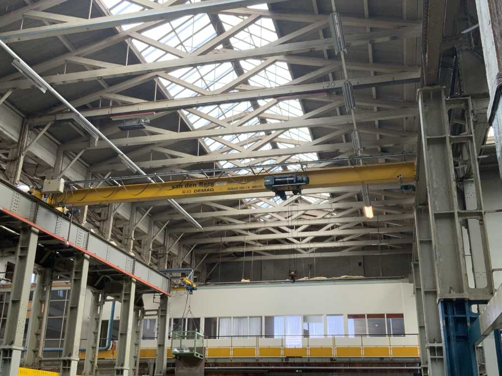 2001 Van den berg Overhead Hall Crane (HD 013)