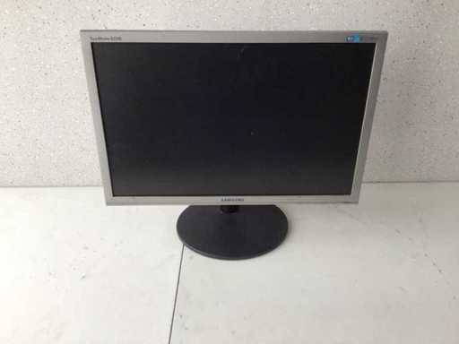 Samsung Syncmaster B2240 Monitor