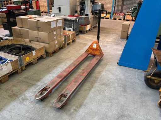 Montapallet idraulico manuale BT LHM230