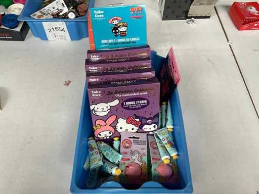 Mélangez les articles de soin sur le thème des enfants