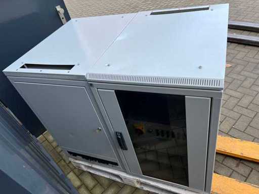 2 Network Cabinets 19" - ZETbox