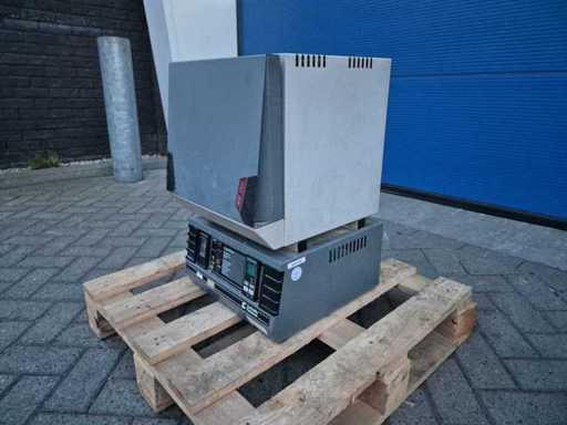 Carbolite - Oven with digital display