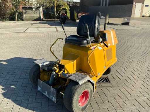 Pelle Knikmops 50 2013