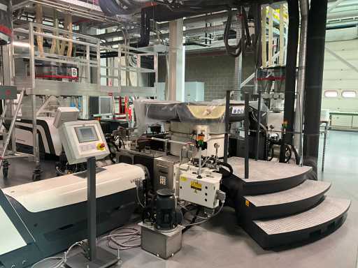 Ligne d’extrusion-soufflage WINDMOLLER & HOLSCHER - 2018