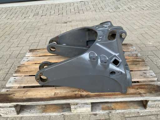 Valtra T-series Front linkage nose section