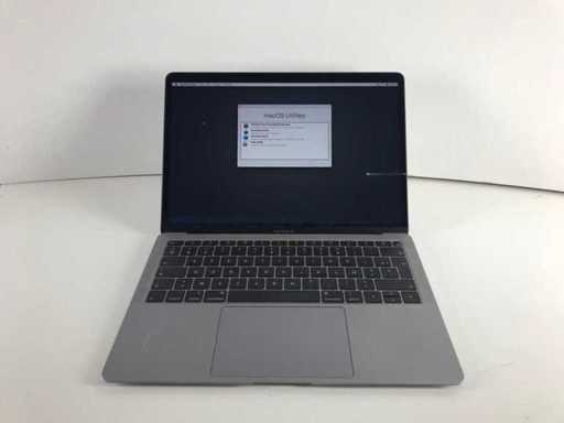 Apple MacBook Air 13.3", Core(TM) i5 8. generacji, 8 GB RAM, 128 GB NVMe Laptop