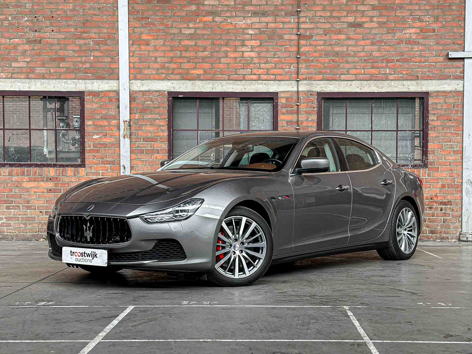 Luxury & sports cars te Boxmeer